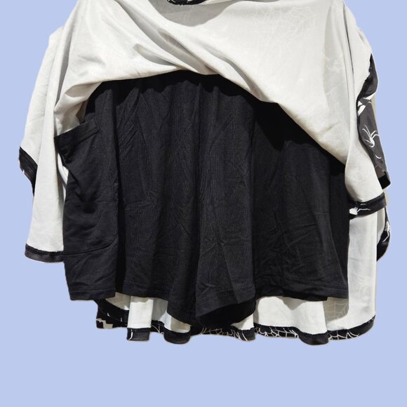 BLACK CELESTIAL MINI SKATER SKIRT W ATTACHED BLACK SHORTS  1X - Picture 2 of 3